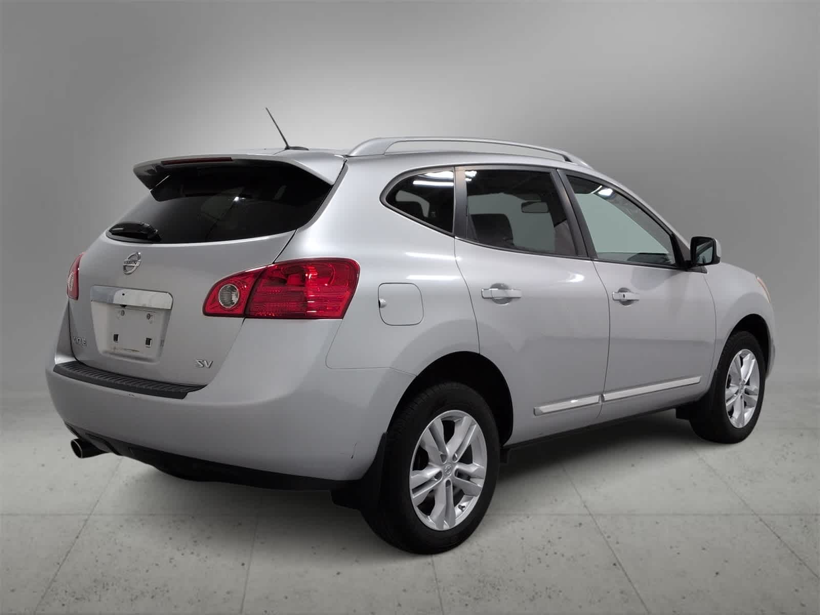Thumbnail: 2013 Nissan Rogue - 8