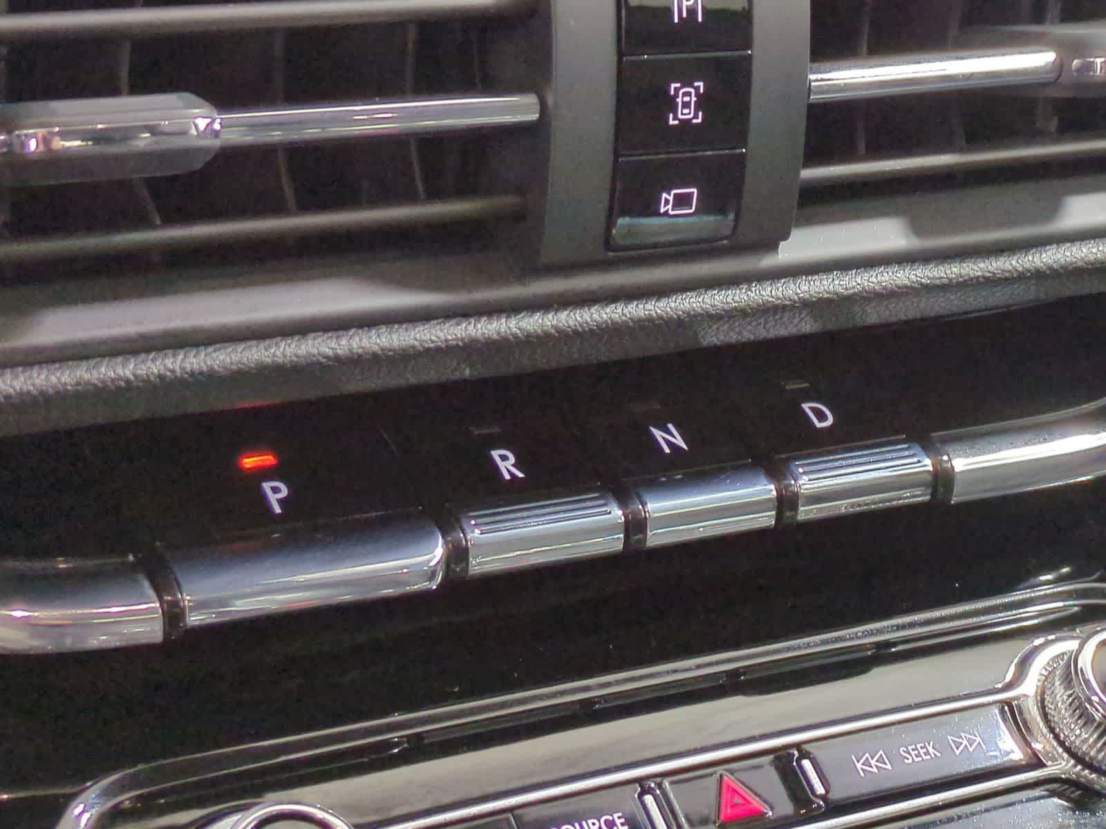 Thumbnail: 2020 Lincoln Corsair - 38