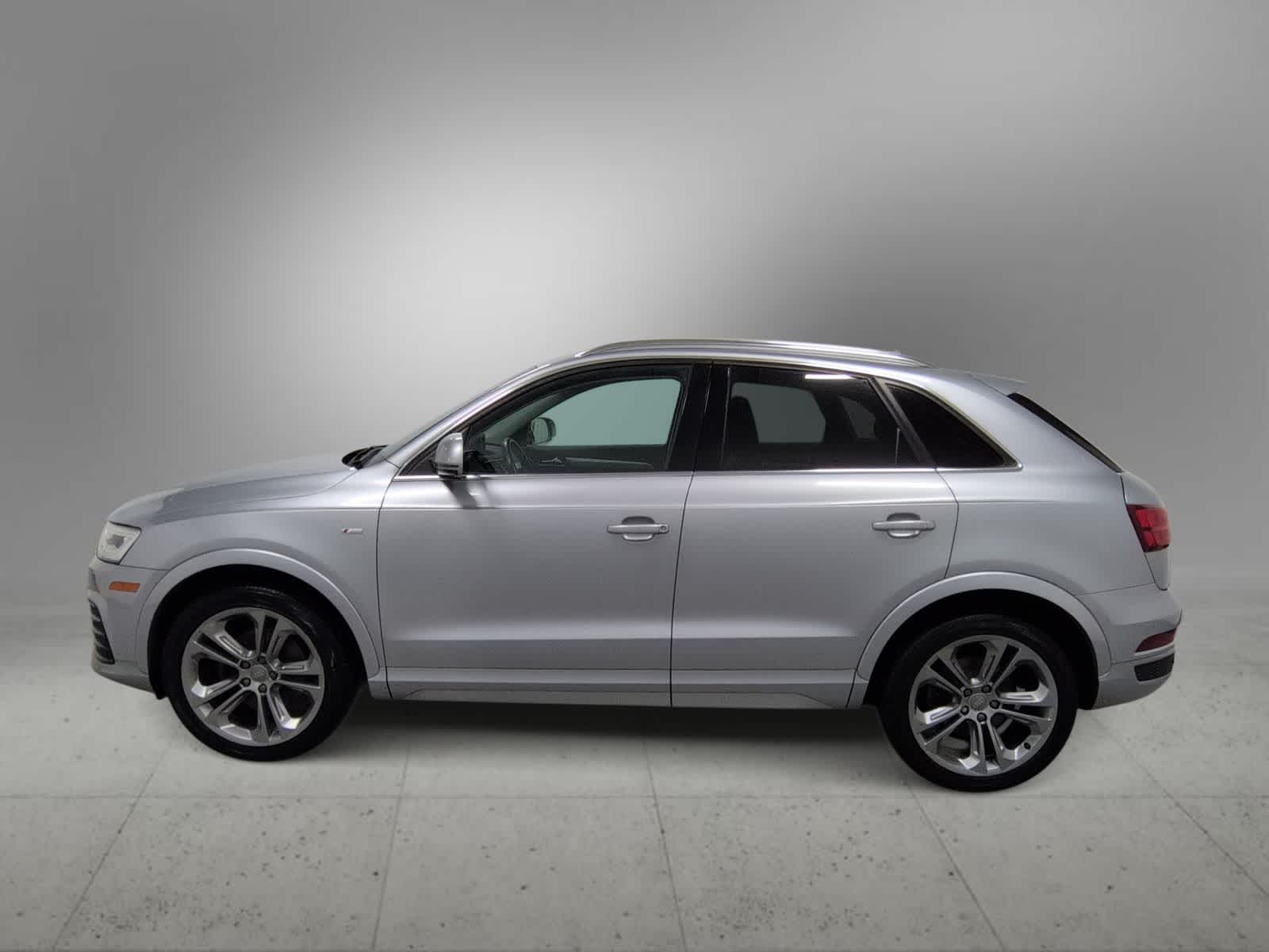 Thumbnail: 2016 Audi Q3 - 8