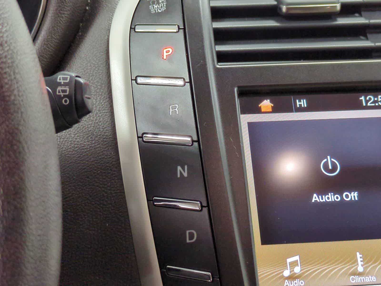 Thumbnail: 2018 Lincoln MKC - 36