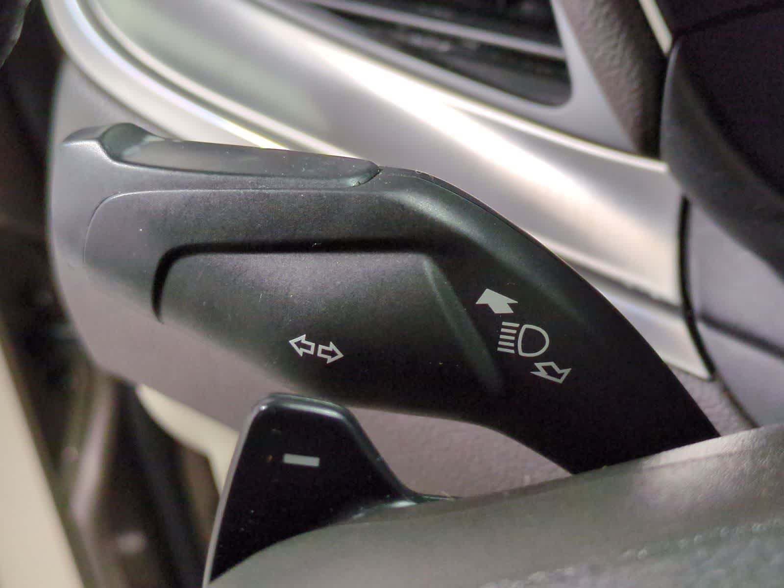 Thumbnail: 2018 Lincoln MKC - 33