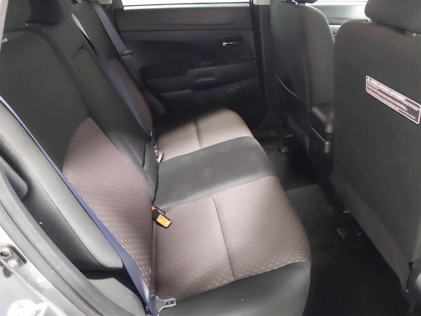 Thumbnail: 2018 Mitsubishi Outlander Sport - 21