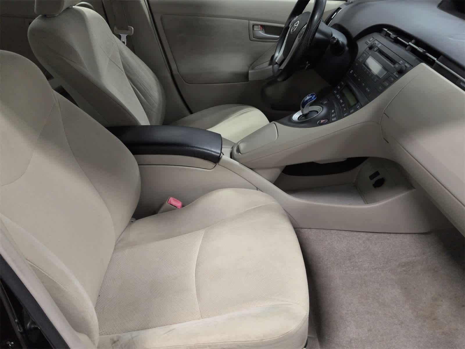 Thumbnail: 2011 Toyota Prius - 21