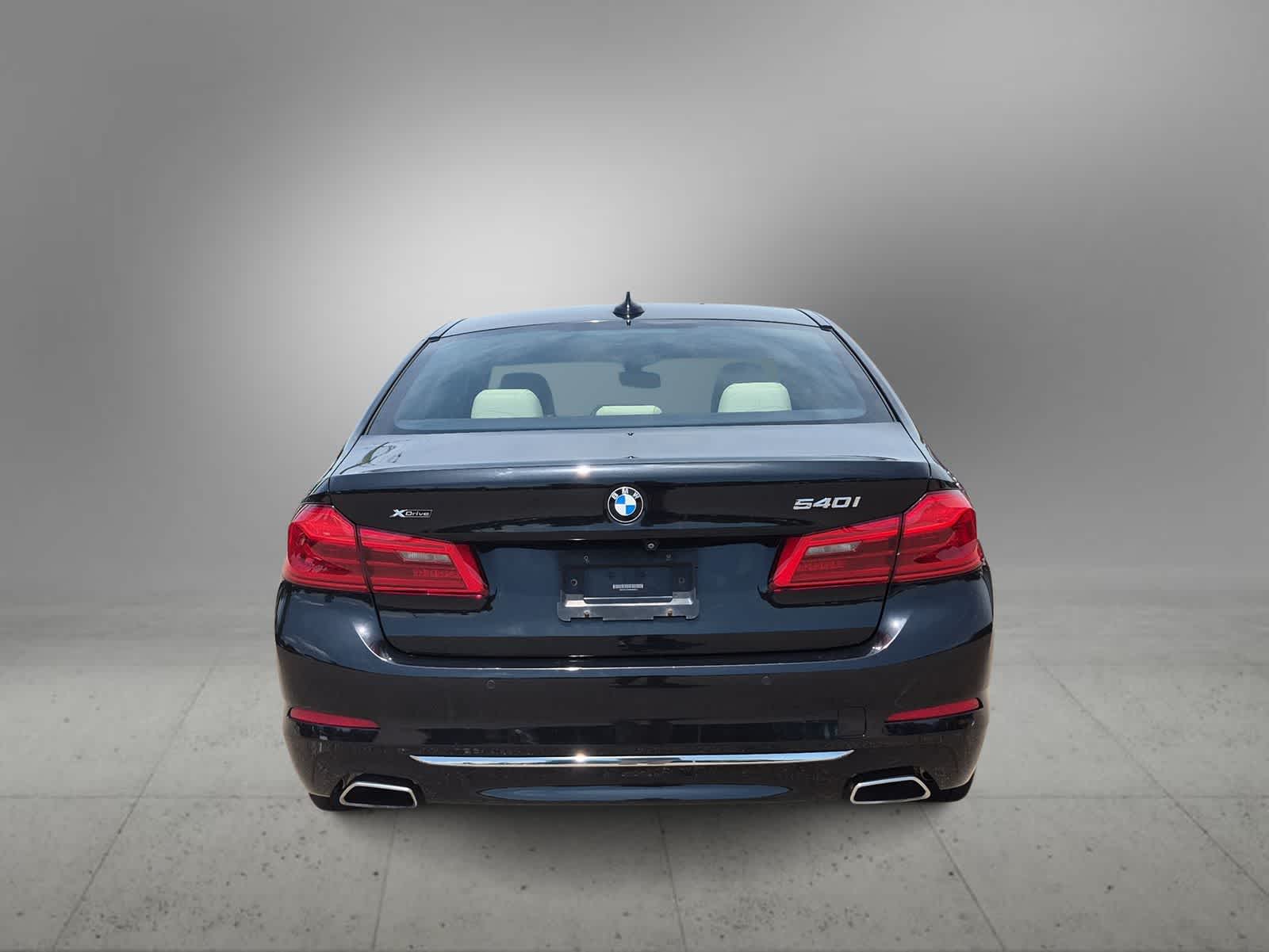 Thumbnail: 2017 BMW 5 Series - 7
