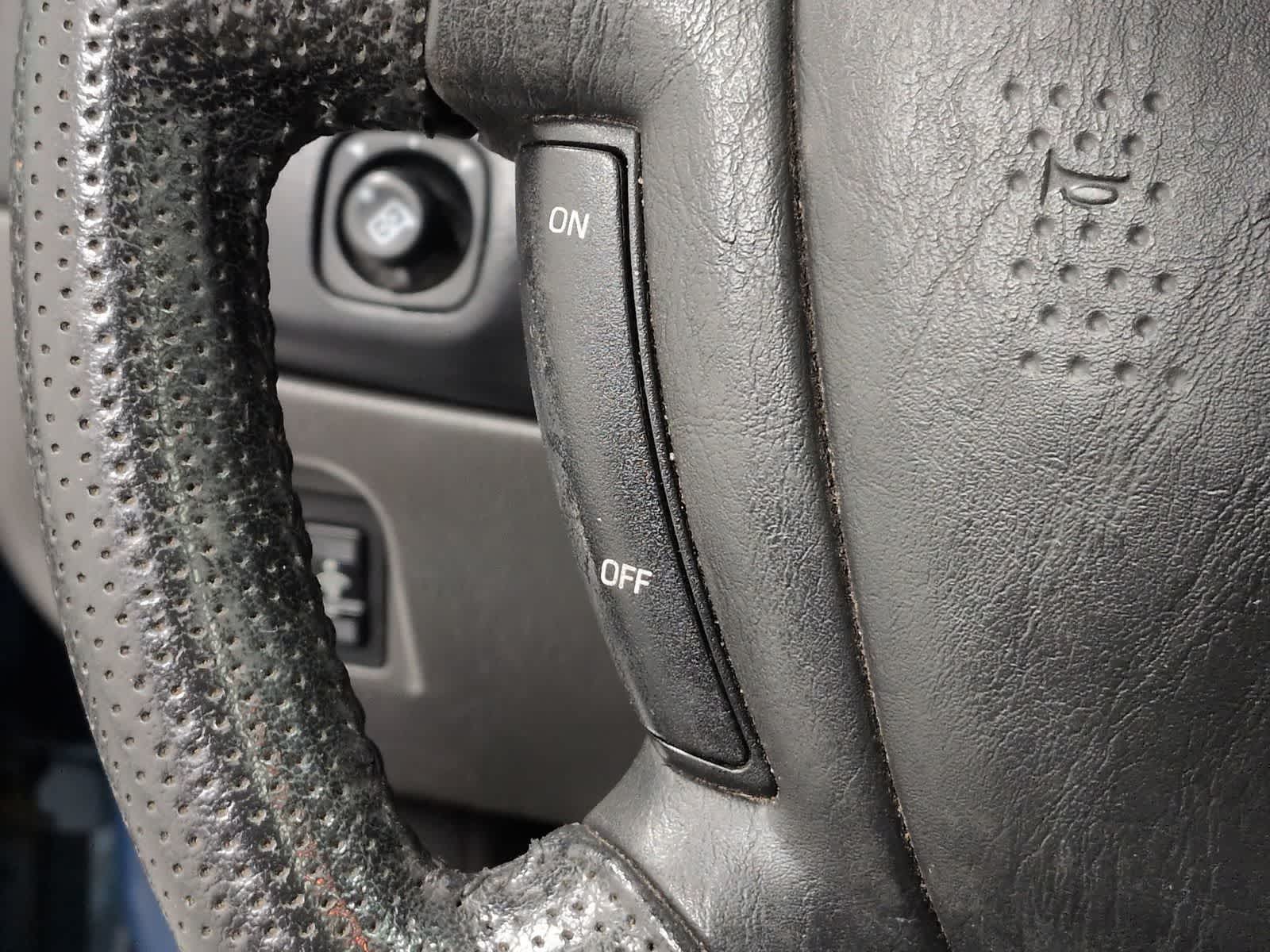 Thumbnail: 2005 Mazda Tribute - 26