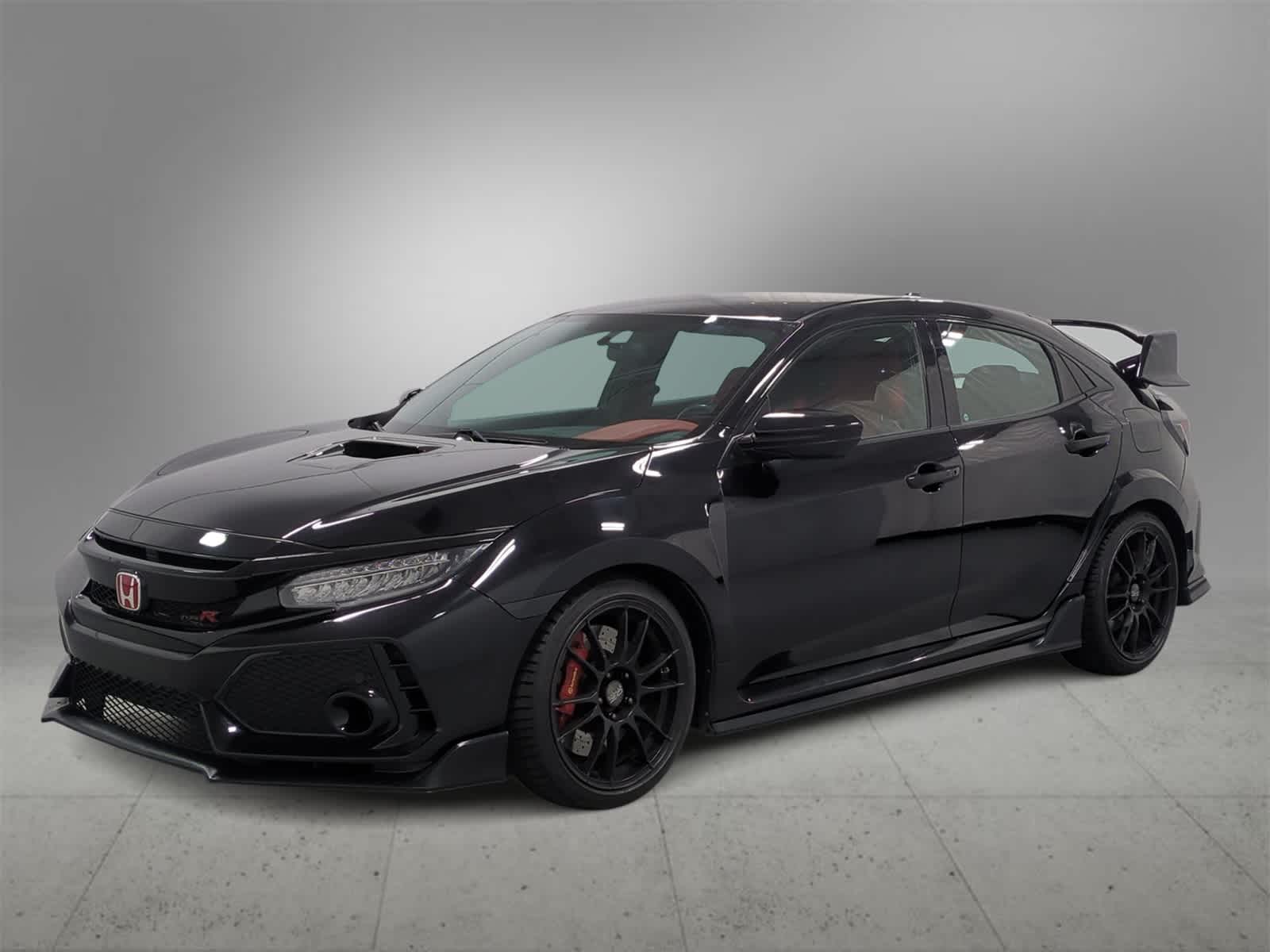 2017 Honda Civic Type R Touring photo 4