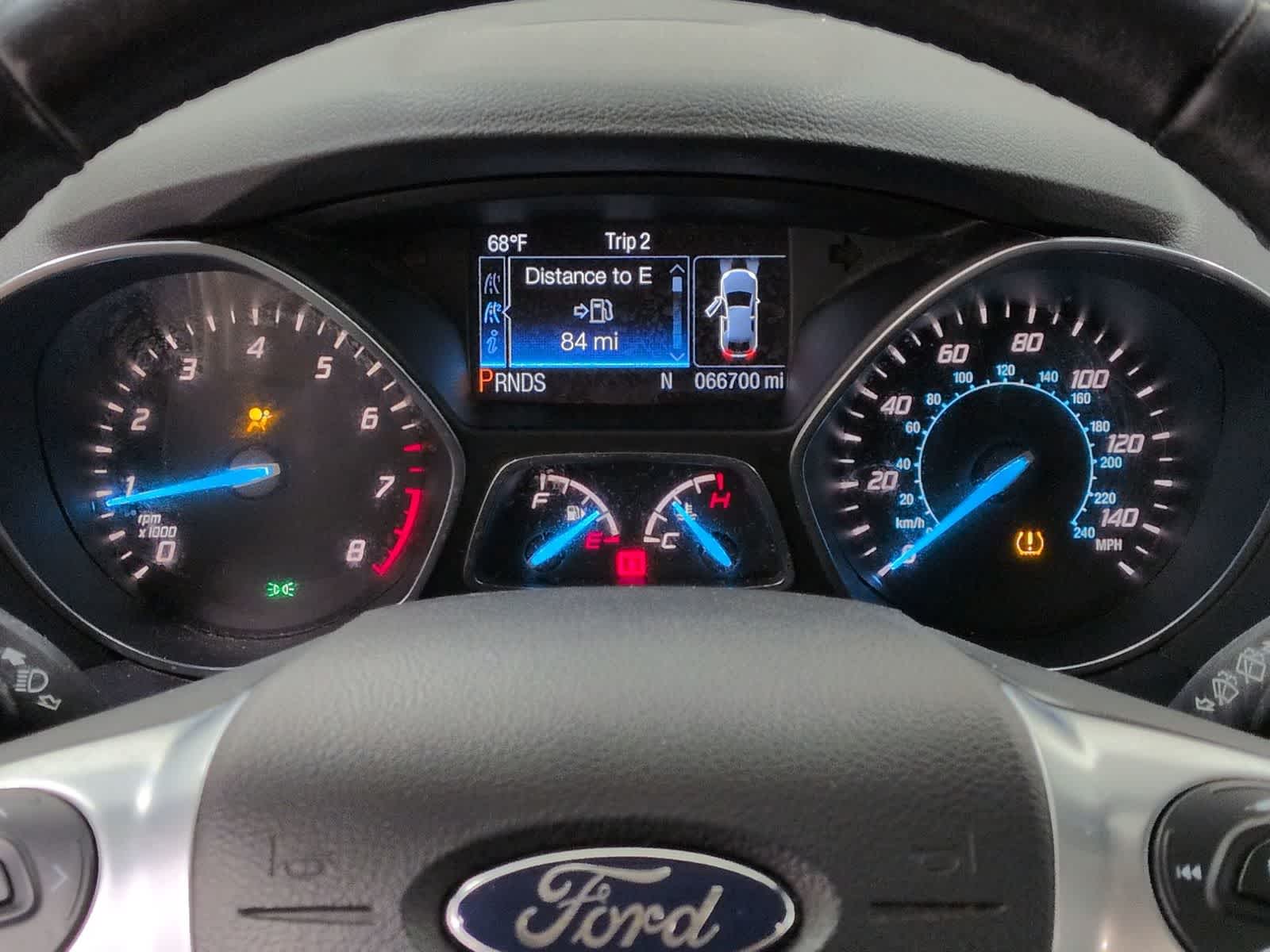 Thumbnail: 2013 Ford Escape - 32