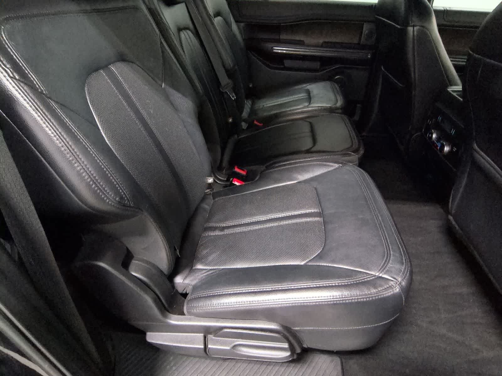 Thumbnail: 2019 Ford Expedition MAX - 21