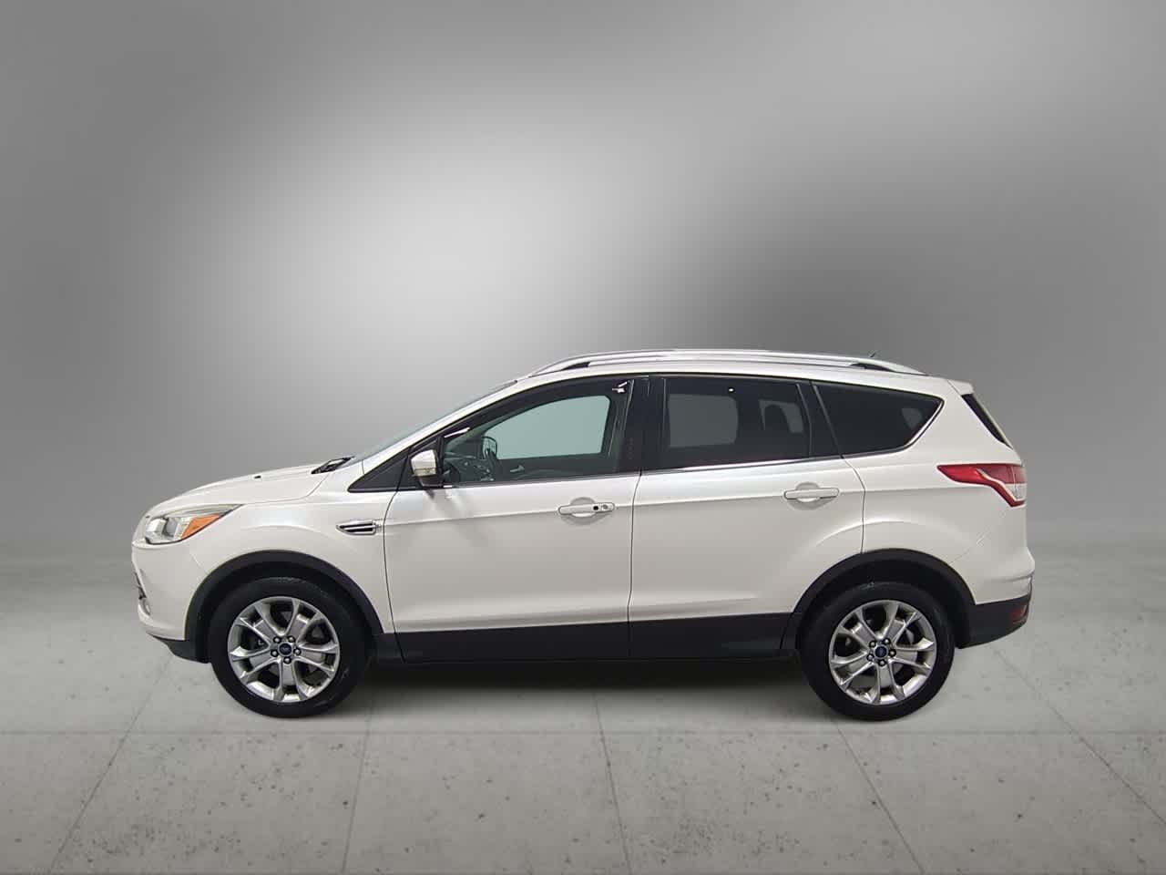 Thumbnail: 2015 Ford Escape - 5