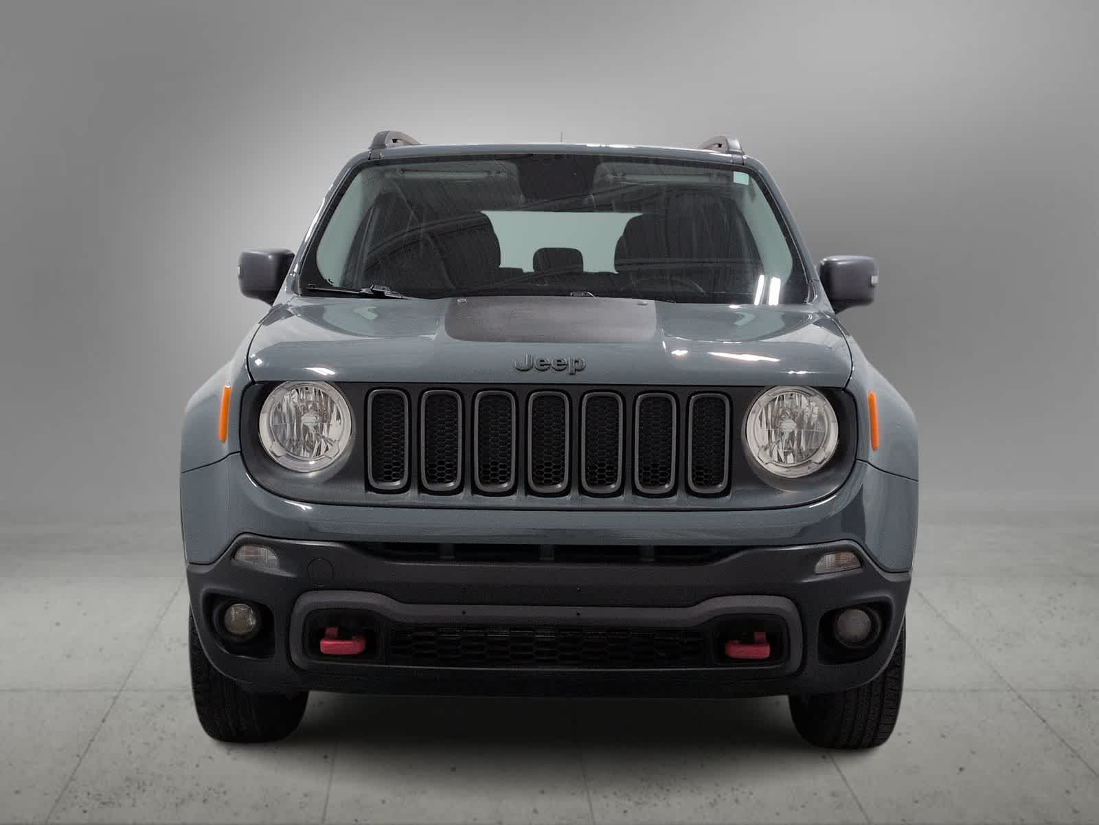 Thumbnail: 2017 Jeep Renegade - 3