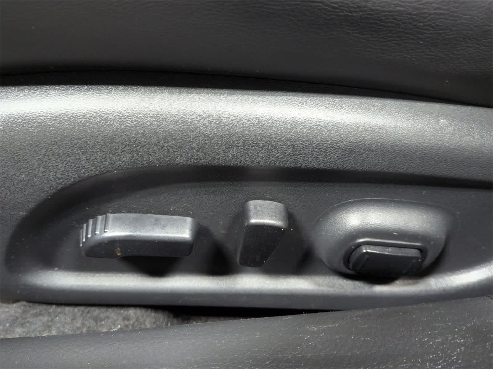 Thumbnail: 2018 Nissan Altima - 18