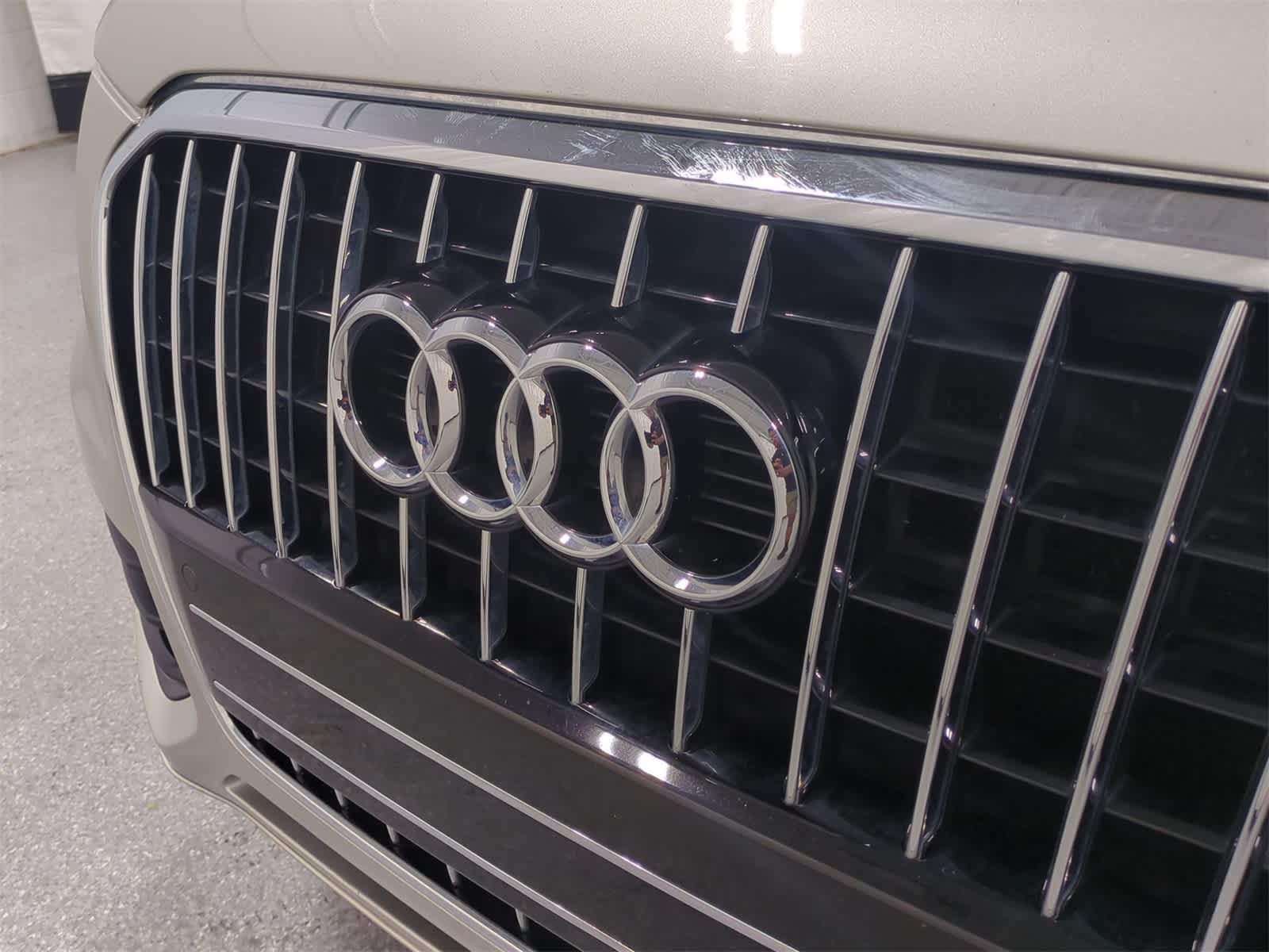 Thumbnail: 2016 Audi Q5 - 12