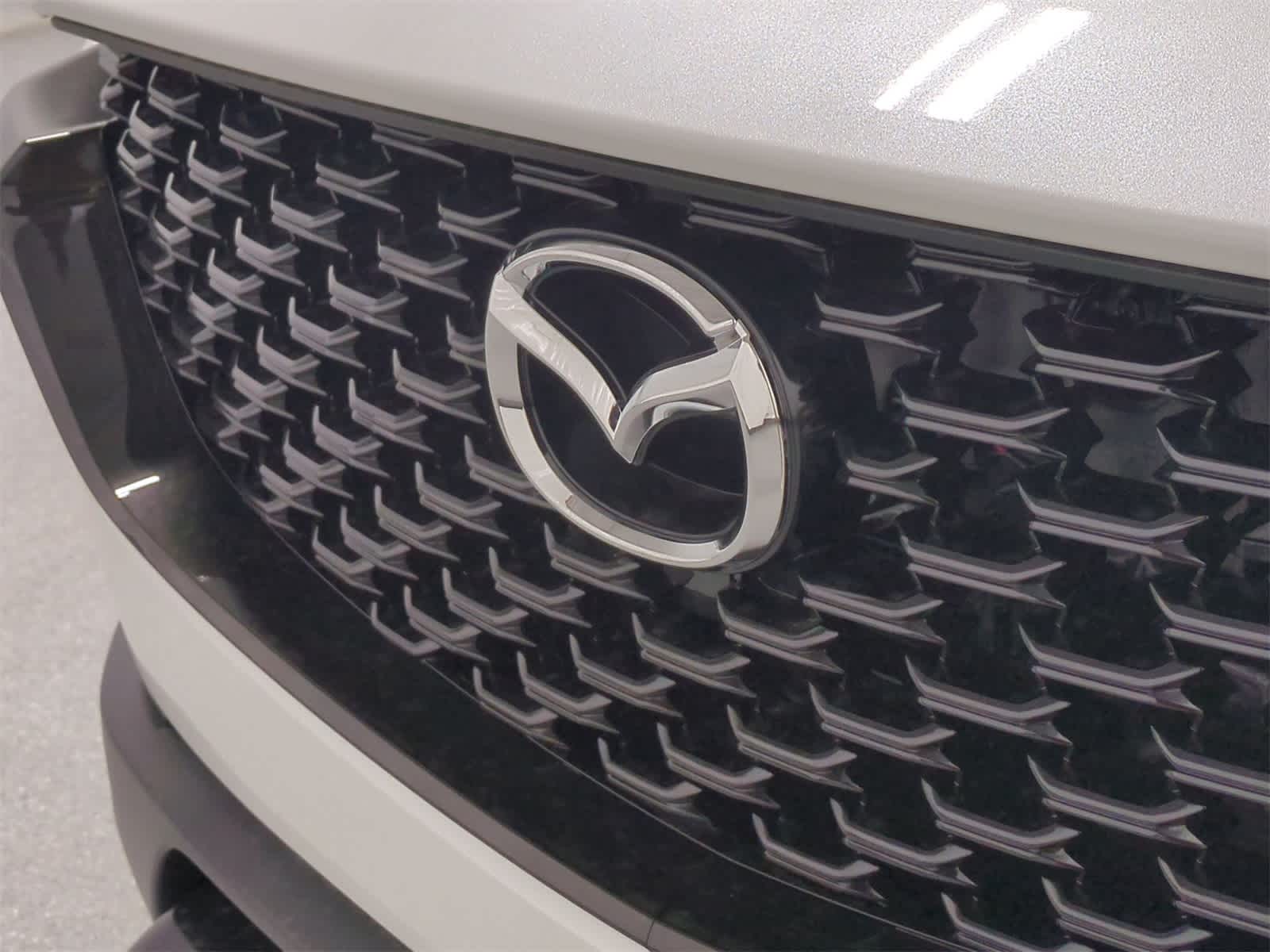 Thumbnail: 2025 Mazda CX-50 - 12