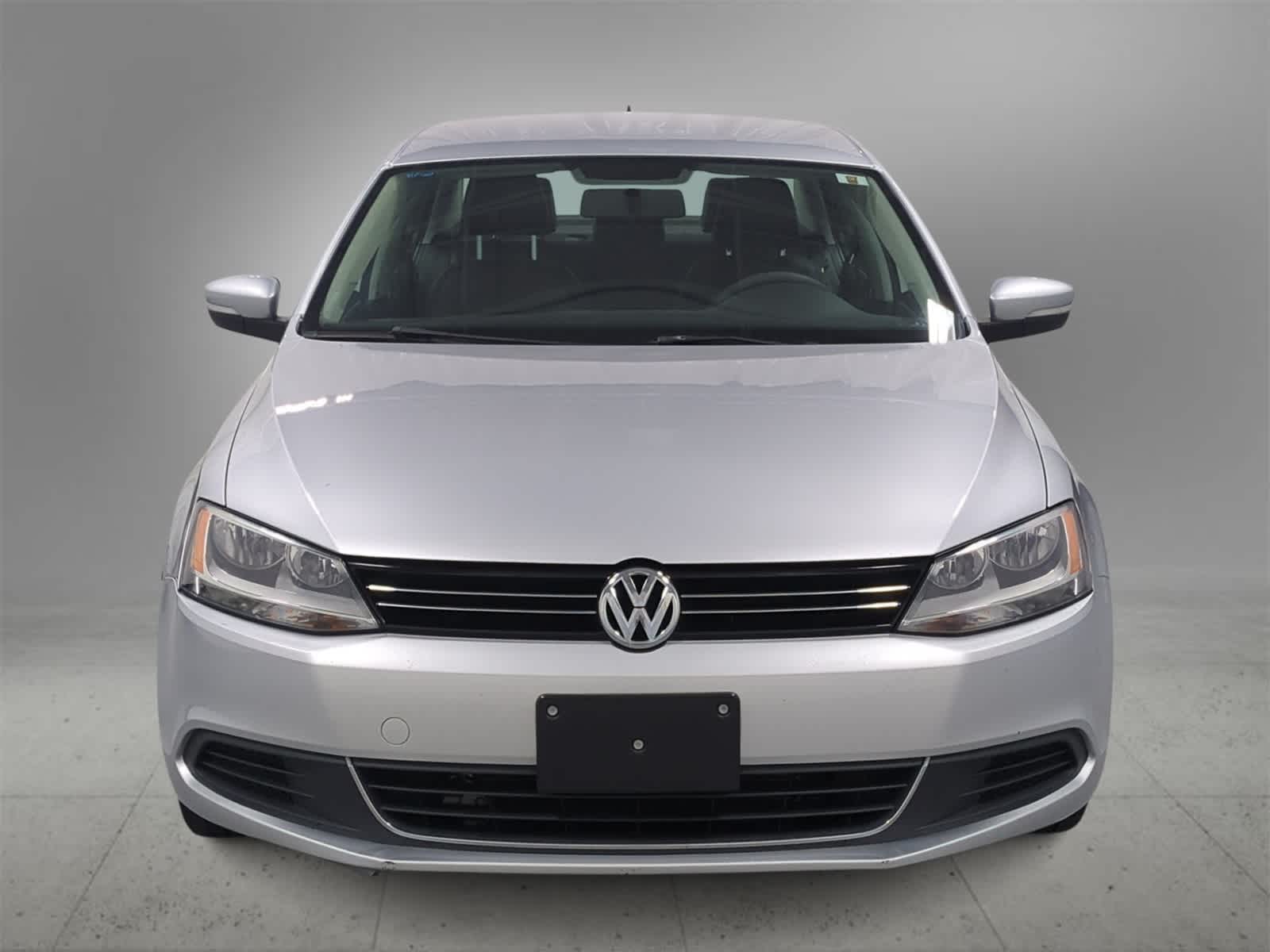 Thumbnail: 2014 Volkswagen Jetta - 3