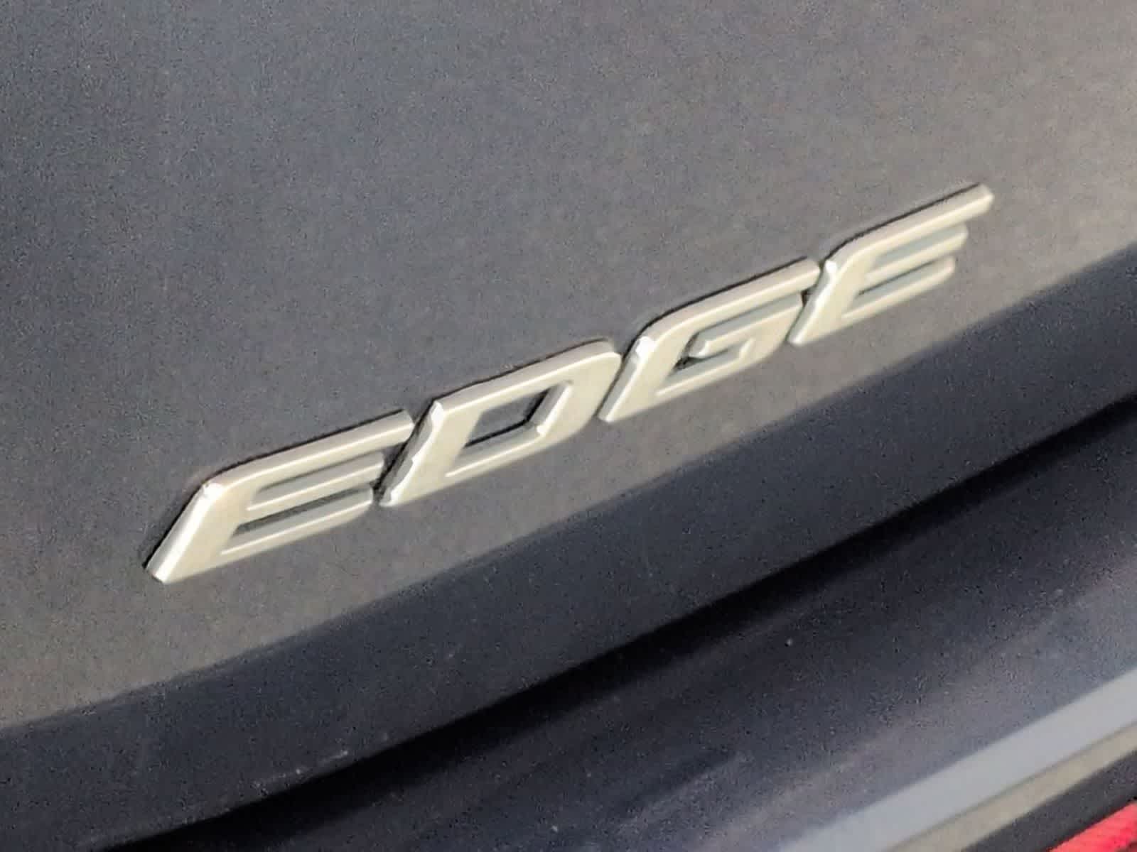 Thumbnail: 2017 Ford Edge - 13