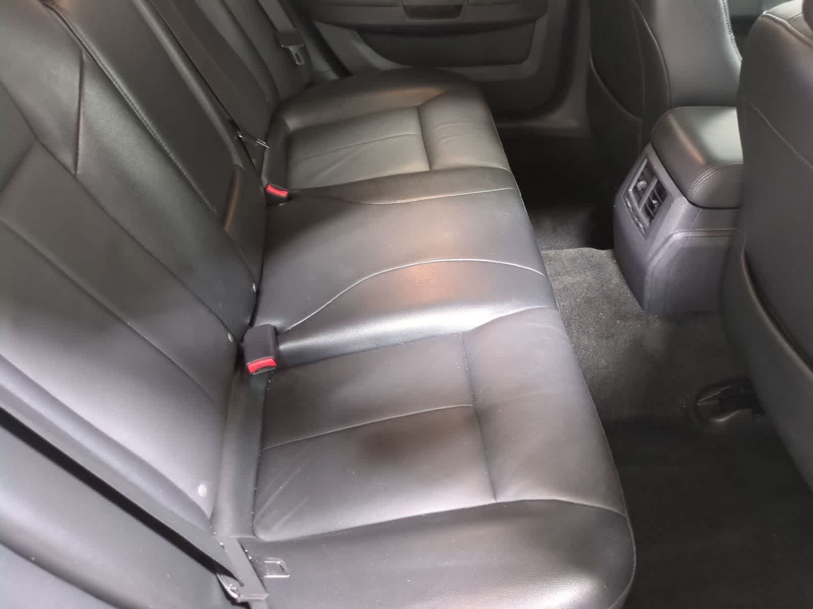 Thumbnail: 2010 Chrysler 300 - 22