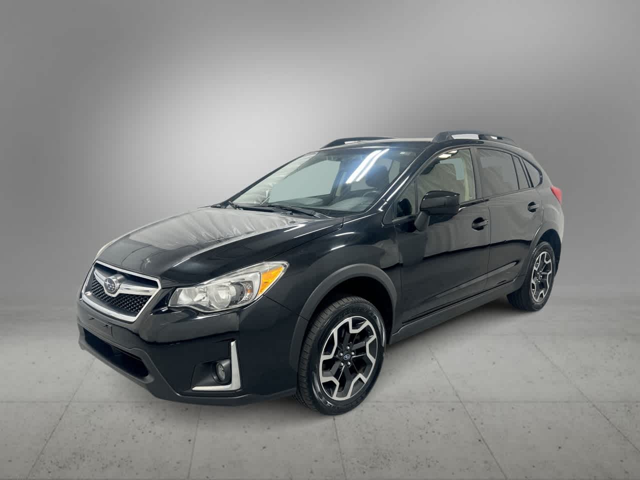 Thumbnail: 2016 Subaru Crosstrek - 4