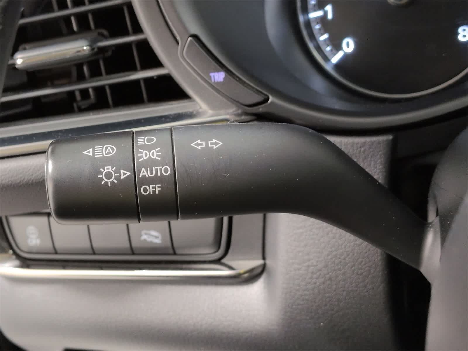 Thumbnail: 2023 Mazda CX-30 - 29