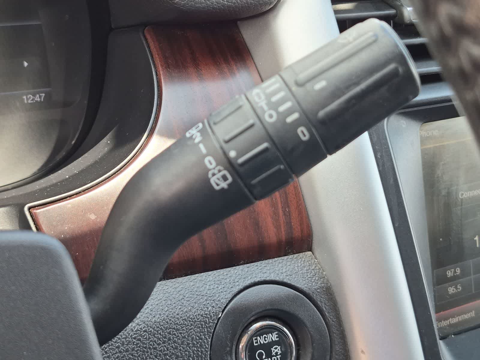 Thumbnail: 2013 Ford Edge - 25