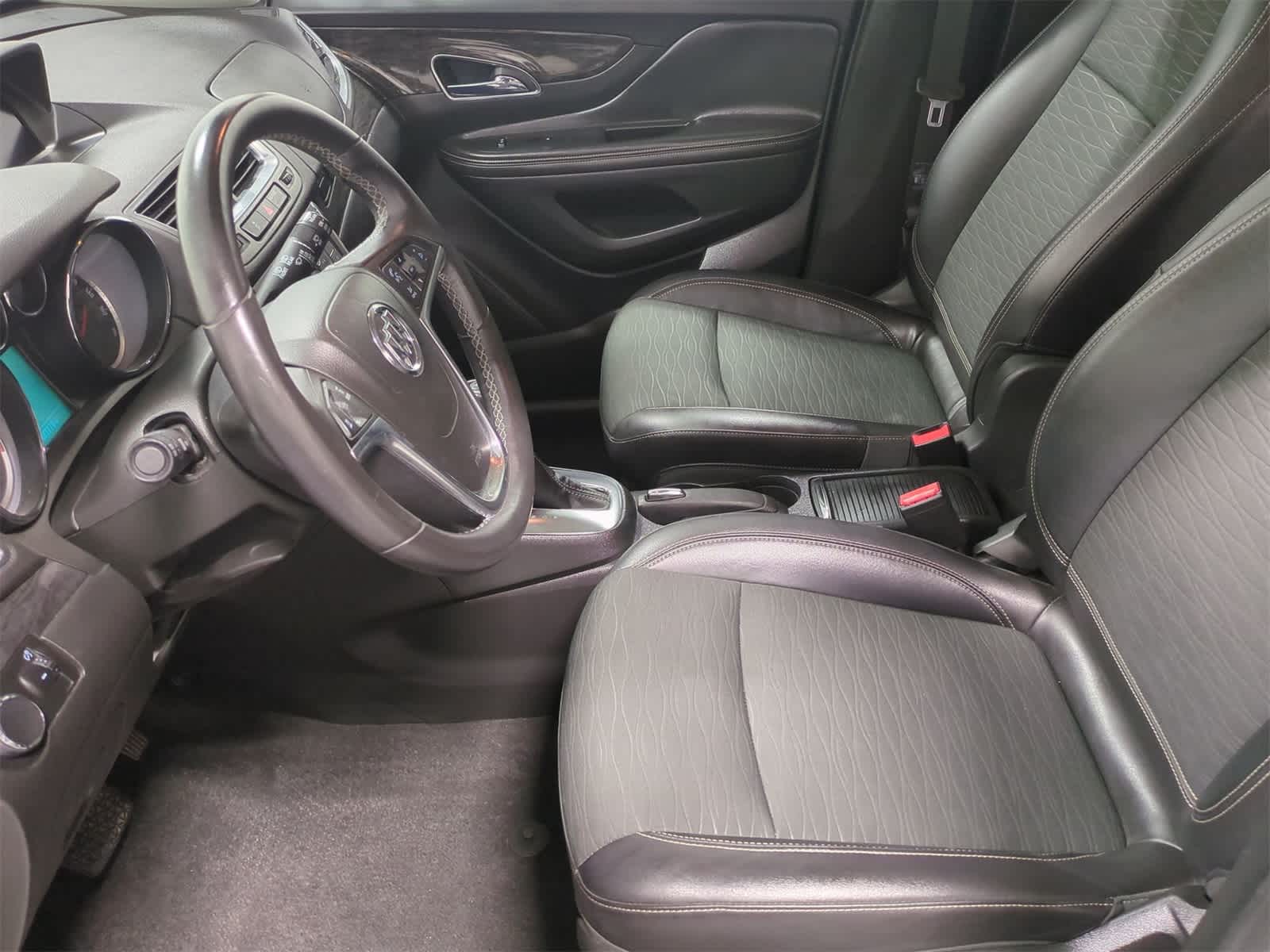 Thumbnail: 2015 Buick Encore - 17