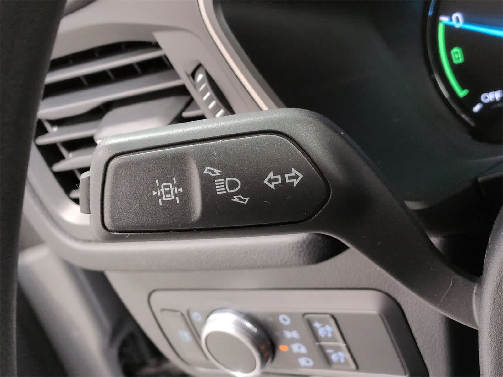 Thumbnail: 2021 Ford Escape - 27