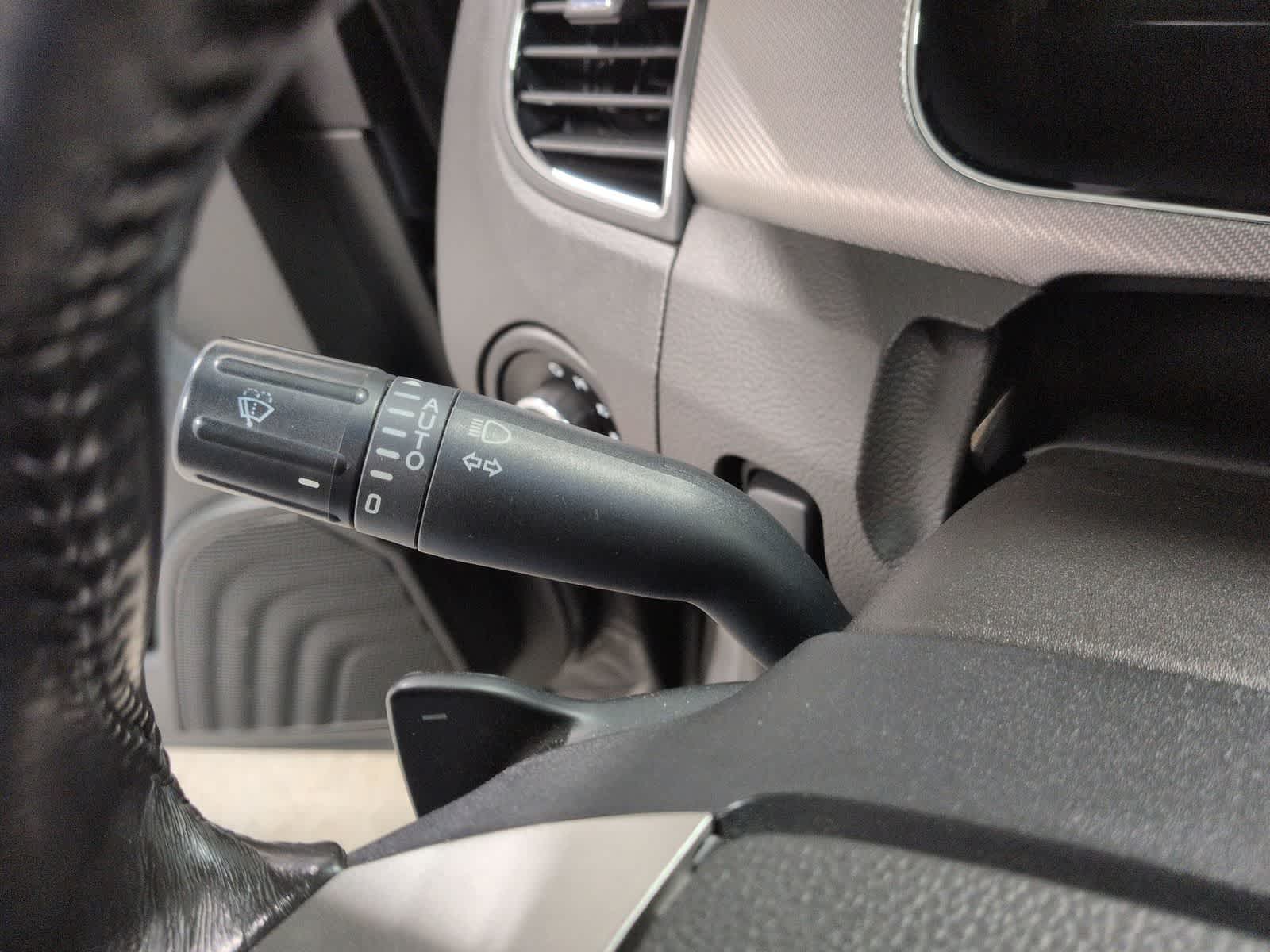 Thumbnail: 2017 Ford Taurus - 33