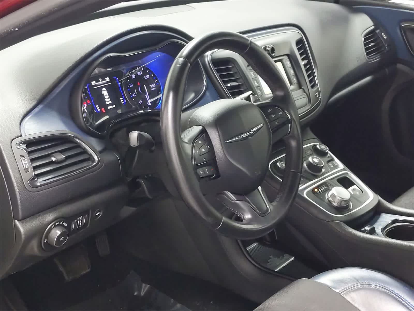 Thumbnail: 2015 Chrysler 200 - 10