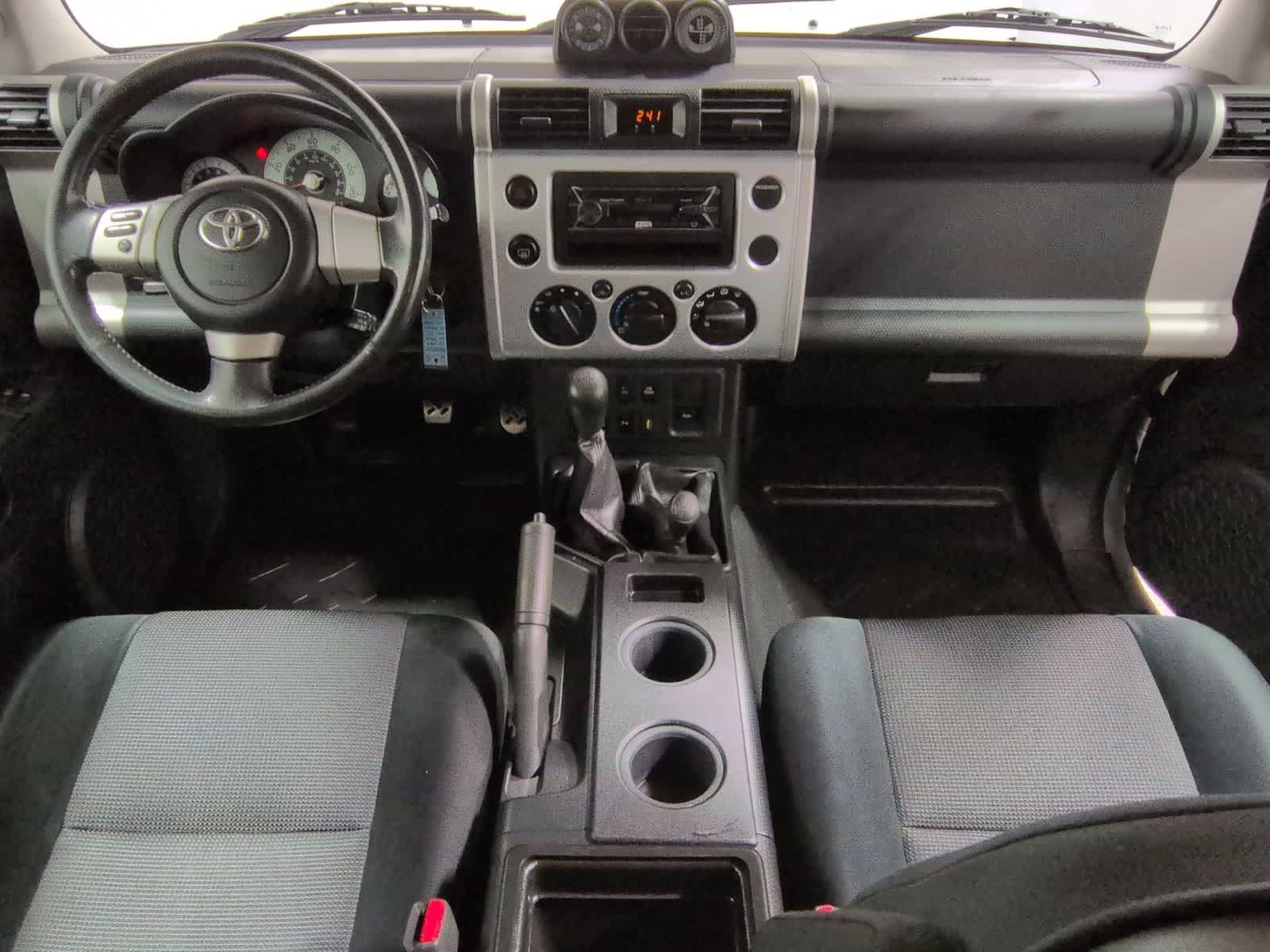 Thumbnail: 2008 Toyota FJ Cruiser - 15