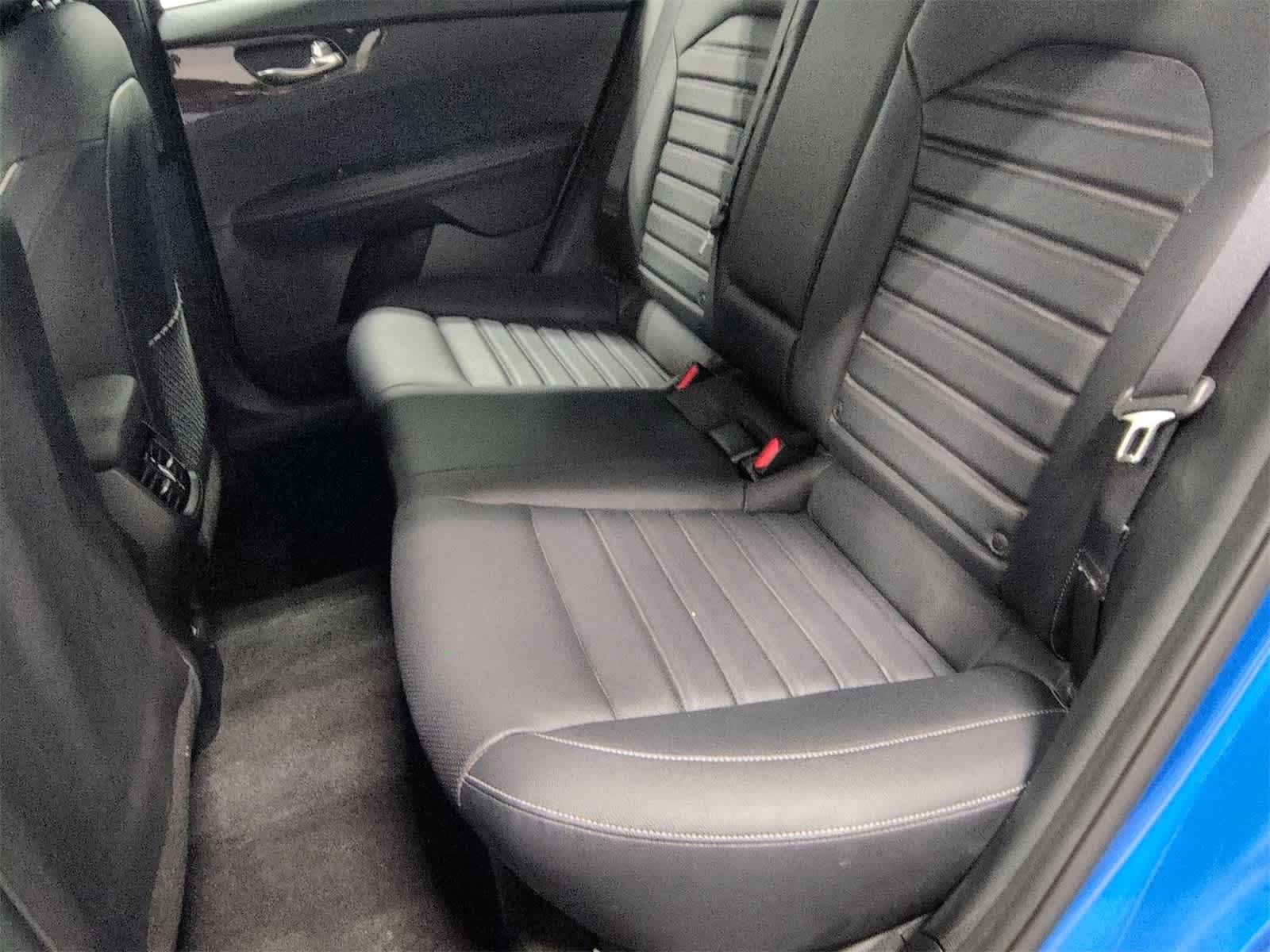 Thumbnail: 2023 Kia Forte - 21