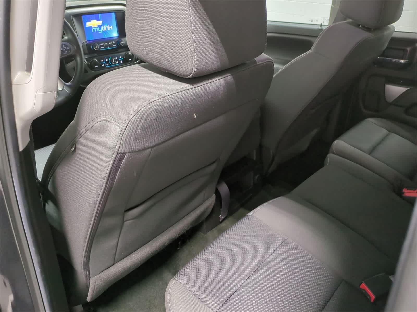 Thumbnail: 2016 Chevrolet Silverado 1500 - 19