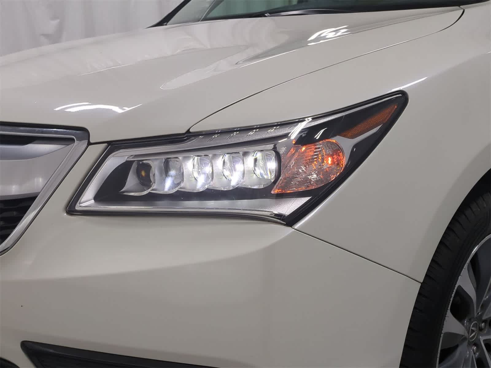 Thumbnail: 2016 Acura MDX - 11