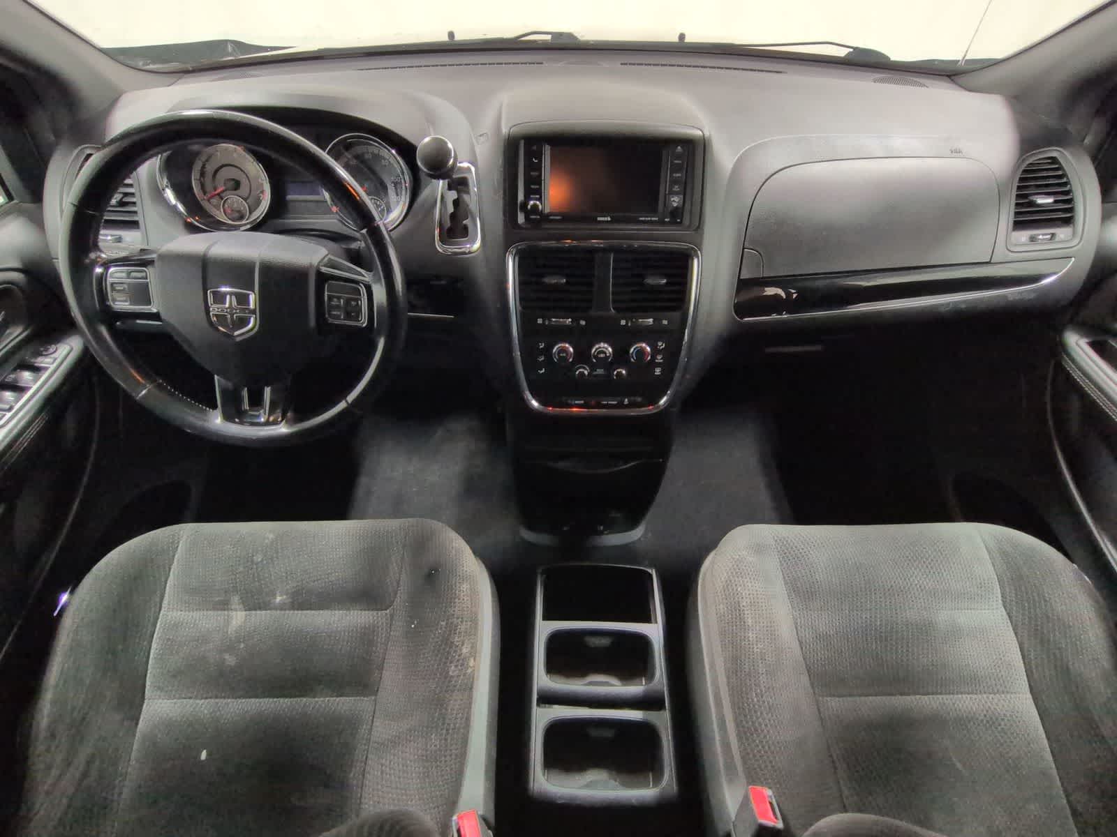 Thumbnail: 2019 Dodge Grand Caravan - 2