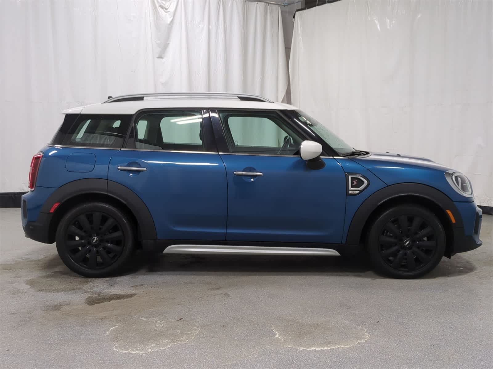 Thumbnail: 2023 MINI Cooper Countryman - 15