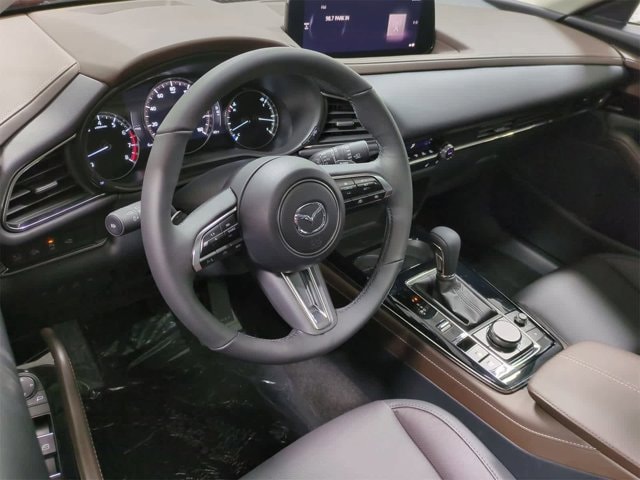 Thumbnail: 2025 Mazda CX-30 - 10