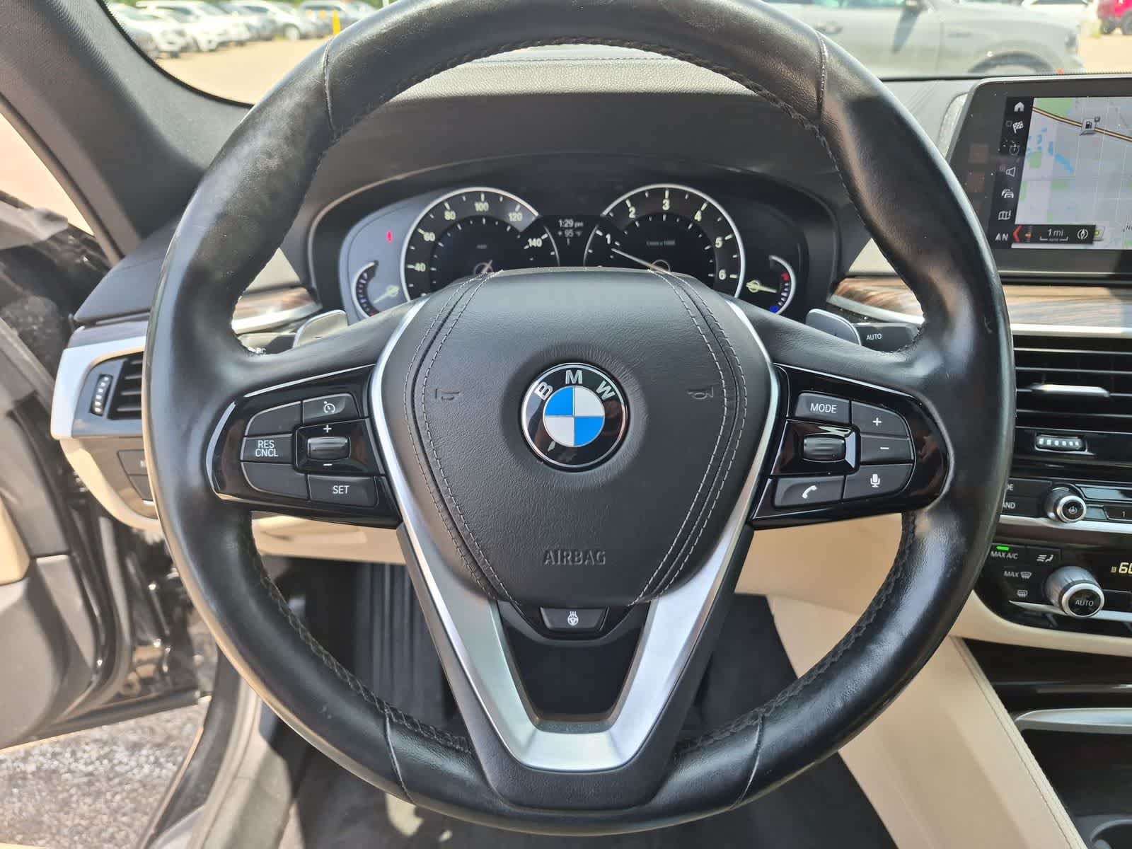 Thumbnail: 2017 BMW 5 Series - 24