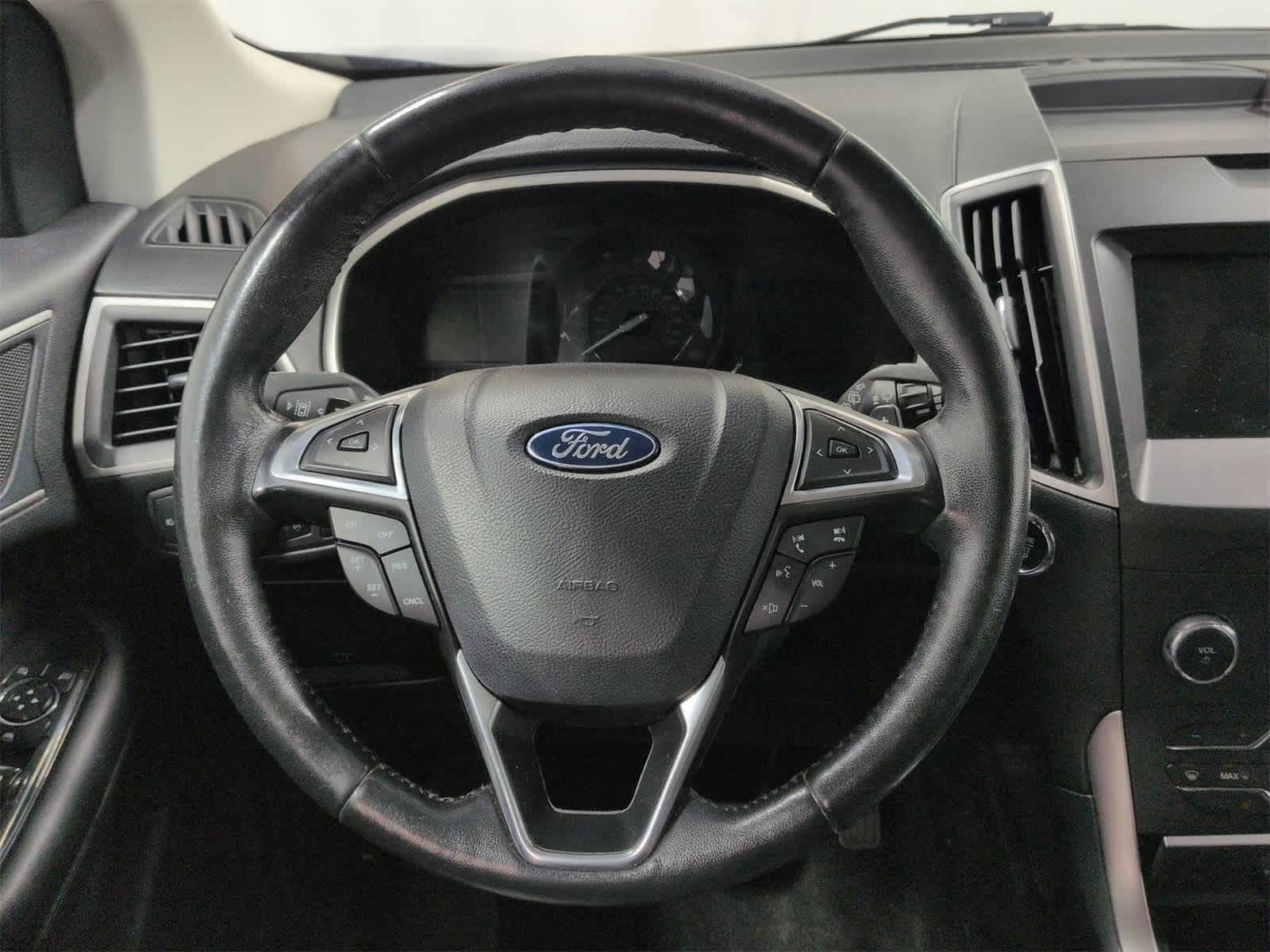 Thumbnail: 2020 Ford Edge - 23