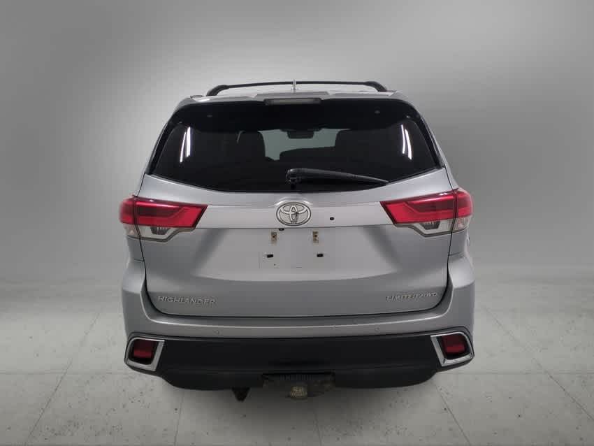 2018 Toyota Highlander Limited 7