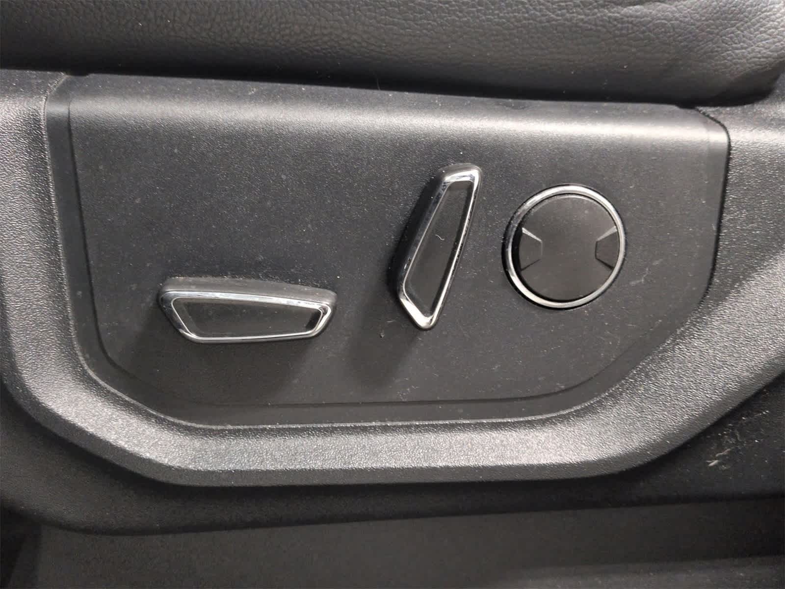 Thumbnail: 2019 Ford Expedition MAX - 18