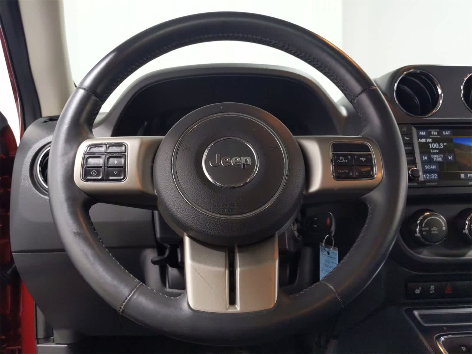 Thumbnail: 2014 Jeep Patriot - 24