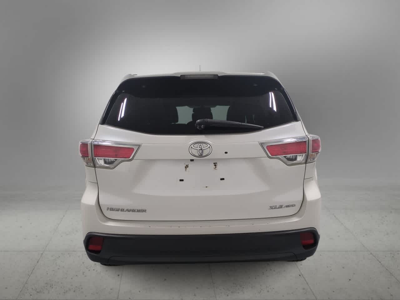 Thumbnail: 2016 Toyota Highlander - 7