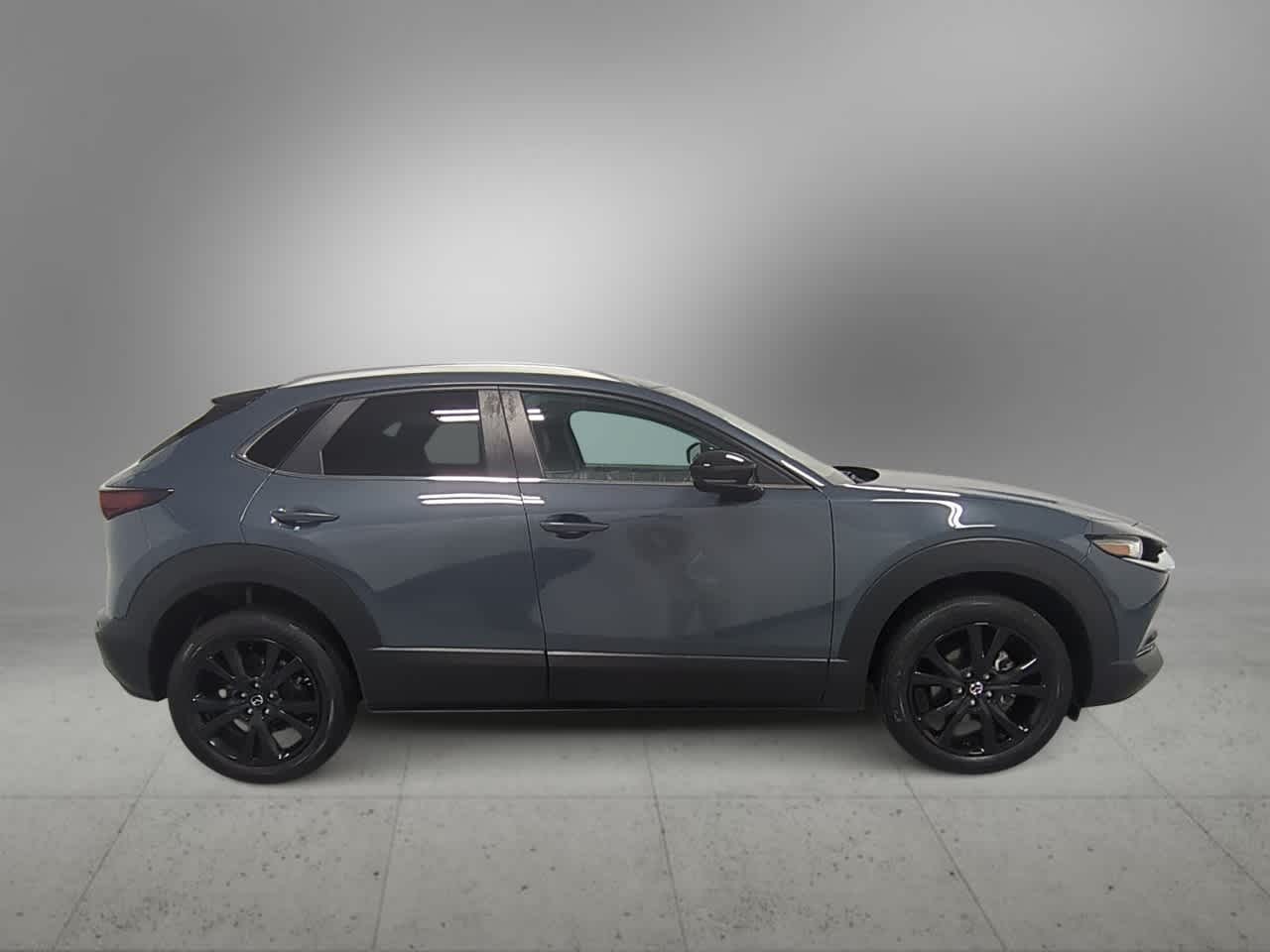 Thumbnail: 2022 Mazda CX-30 - 9