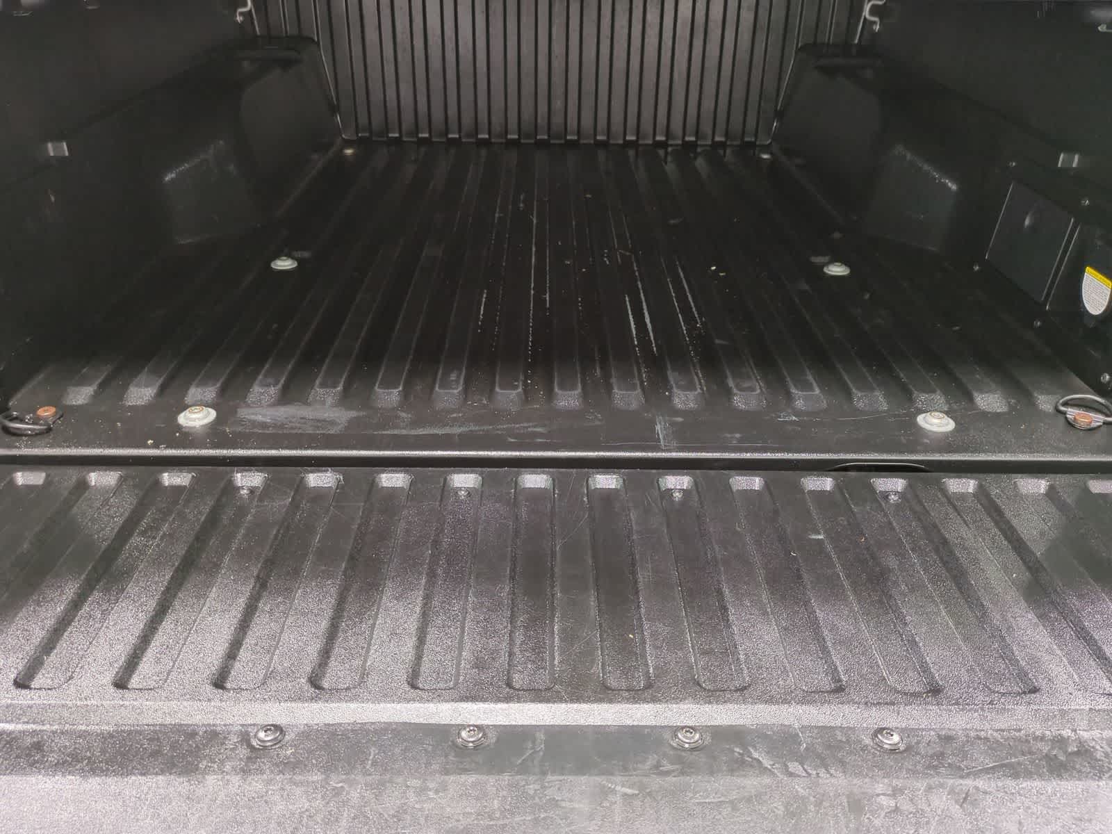 Thumbnail: 2022 Toyota Tacoma - 34