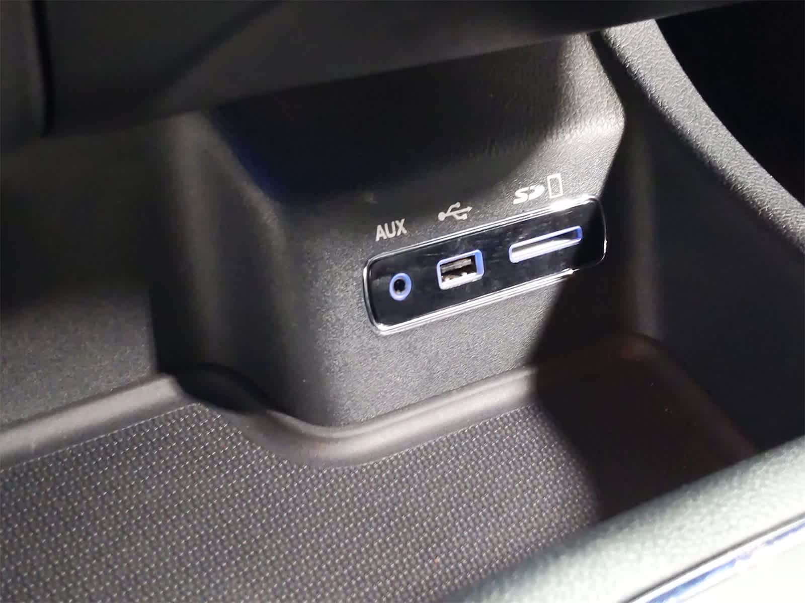 Thumbnail: 2015 Dodge Durango - 32