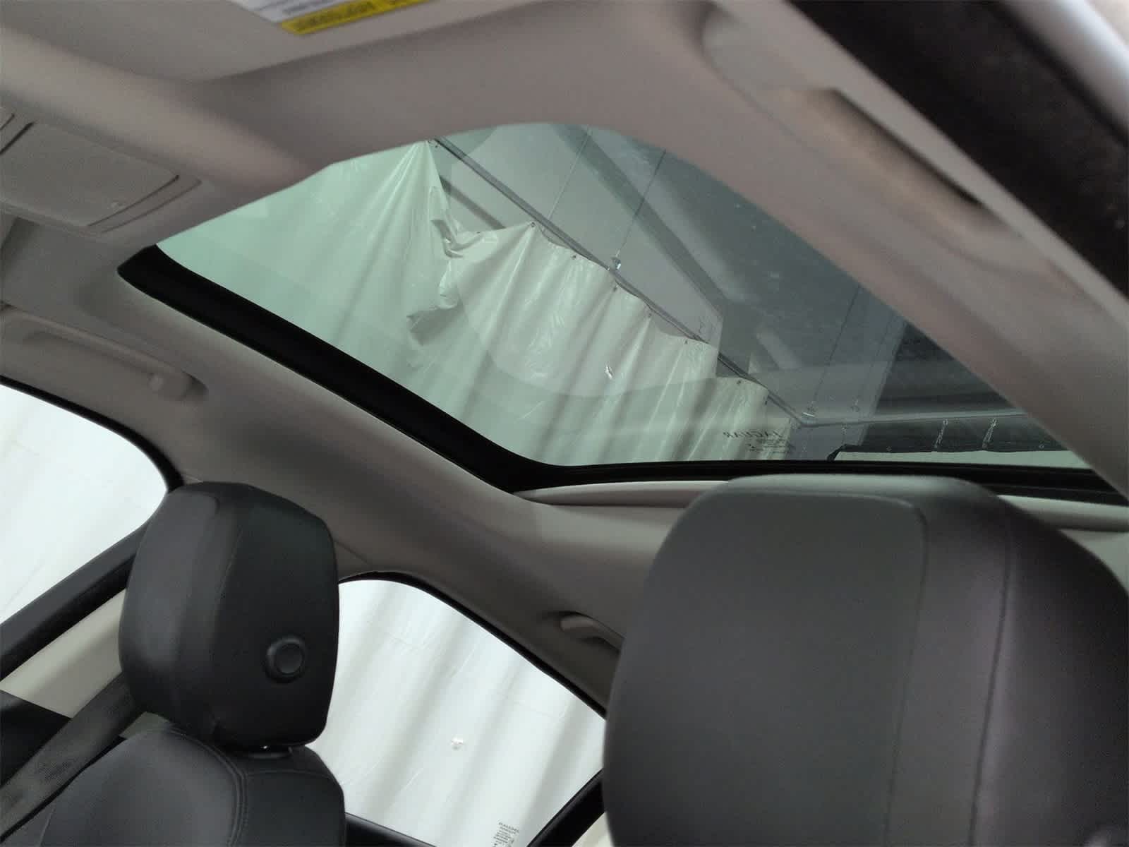 Thumbnail: 2018 Jaguar XE - 20