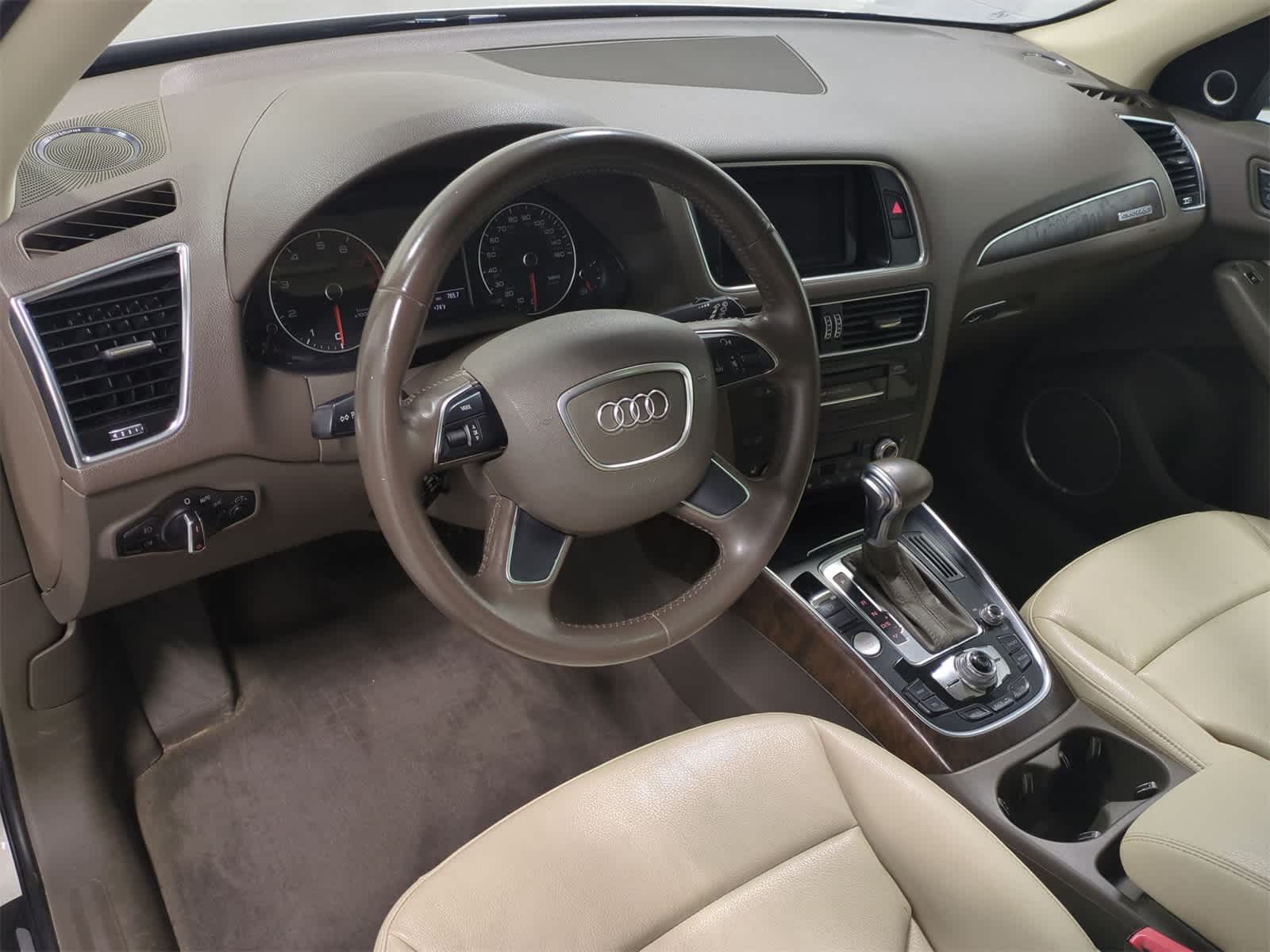 Thumbnail: 2016 Audi Q5 - 10