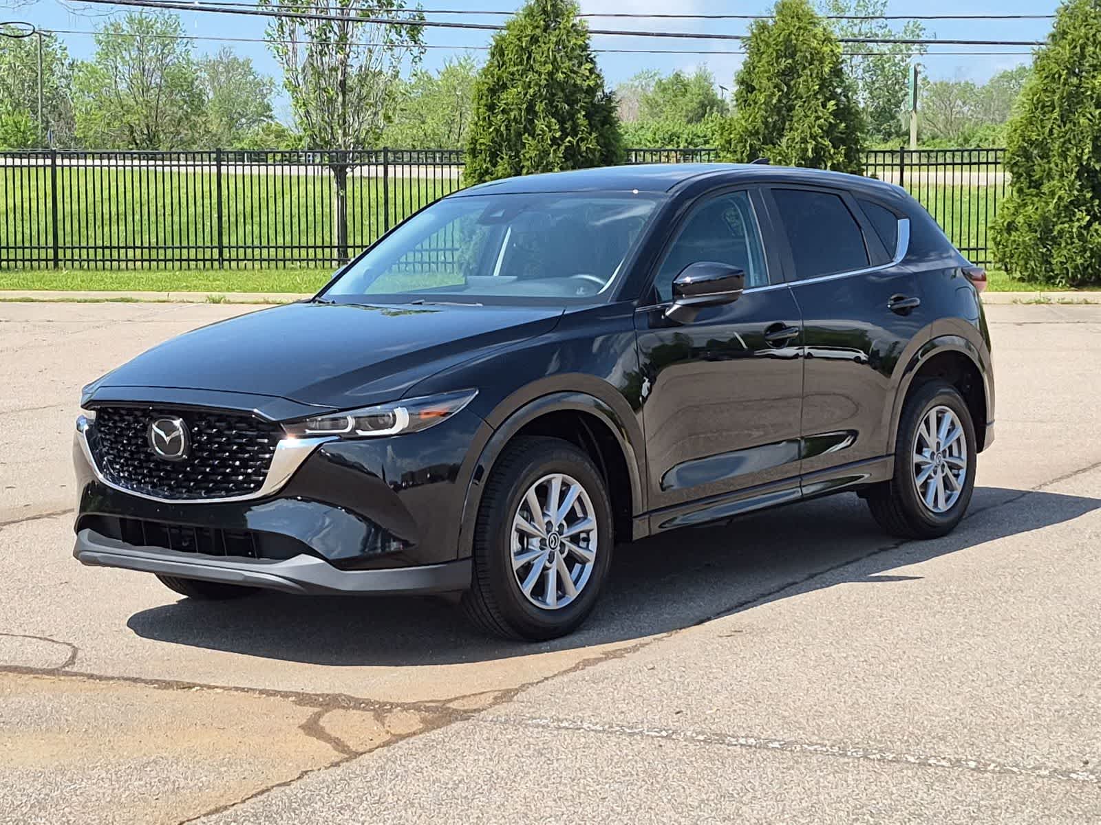 Thumbnail: 2025 Mazda CX-5 - 4