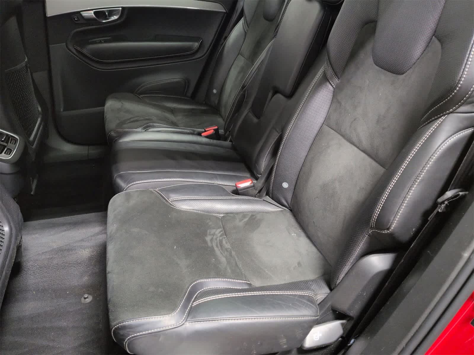 Thumbnail: 2019 Volvo XC90 - 21