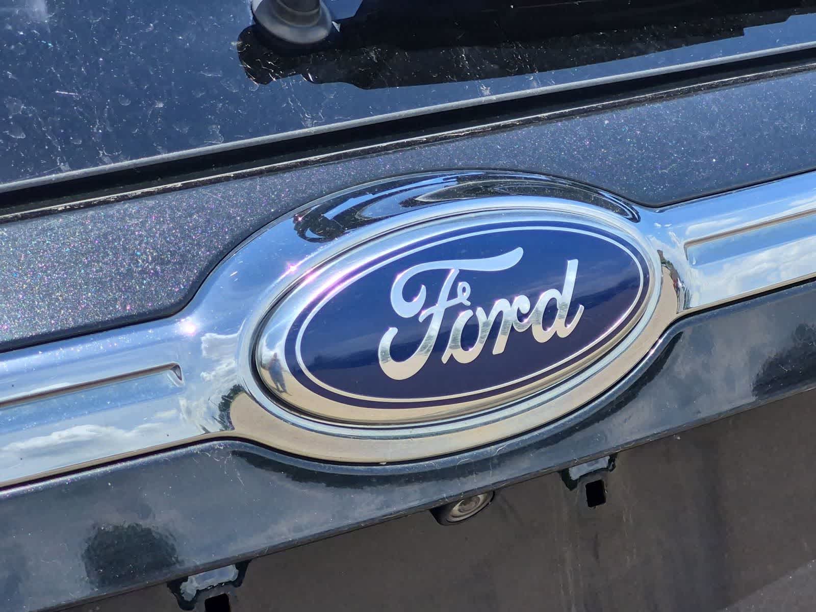Thumbnail: 2013 Ford Edge - 12
