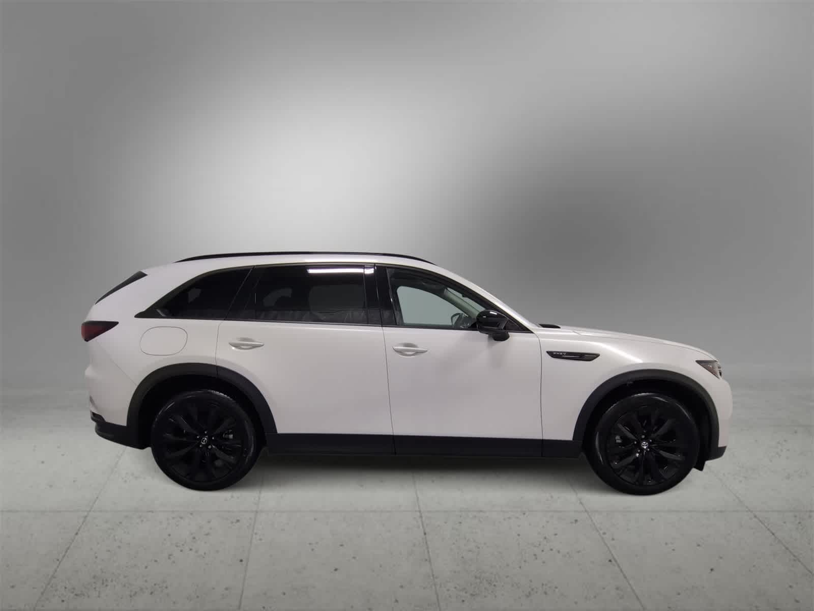 Thumbnail: 2025 Mazda CX-90 - 9