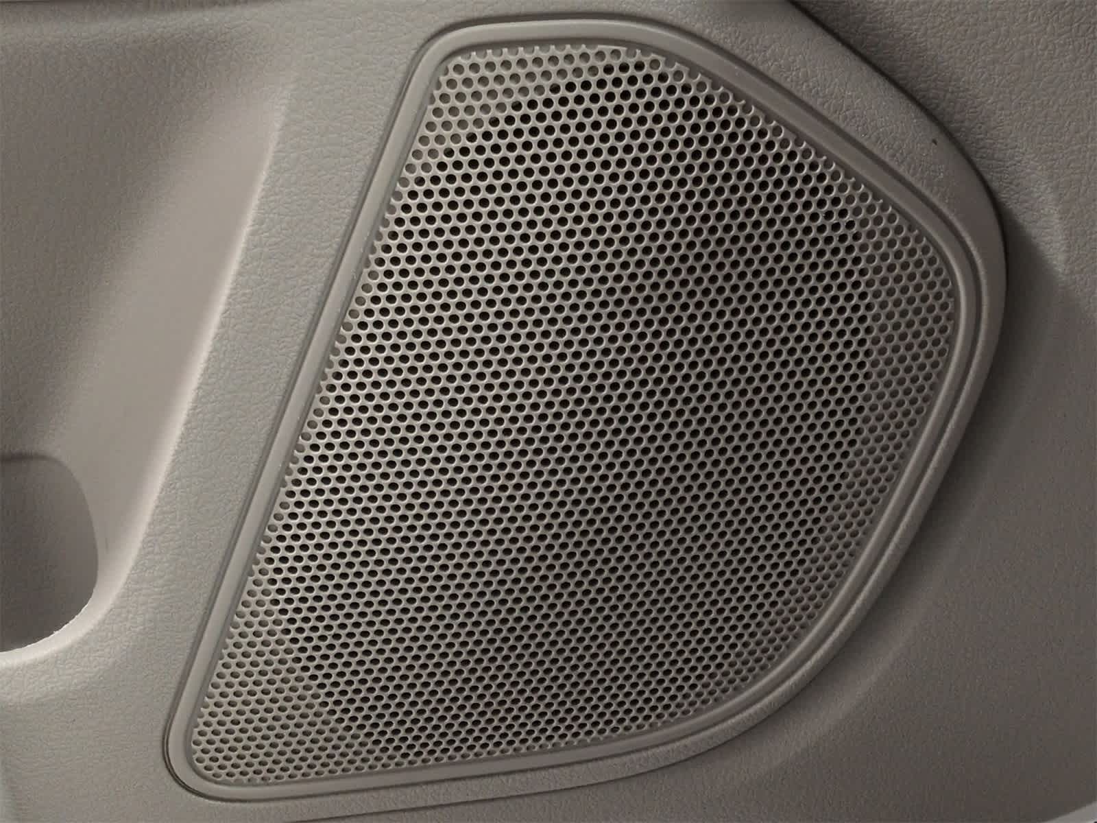 Thumbnail: 2012 Ford Fusion - 31